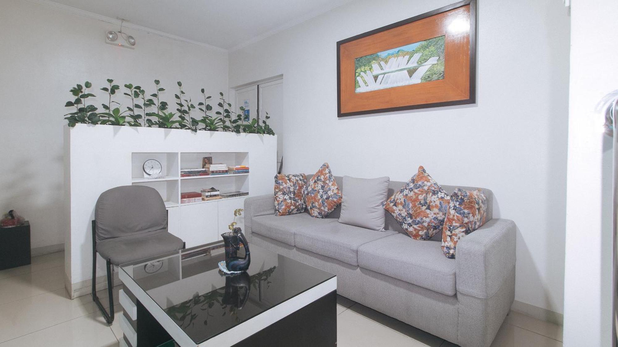 Urbanview At Evangelista Street Makati Makati City Bagian luar foto