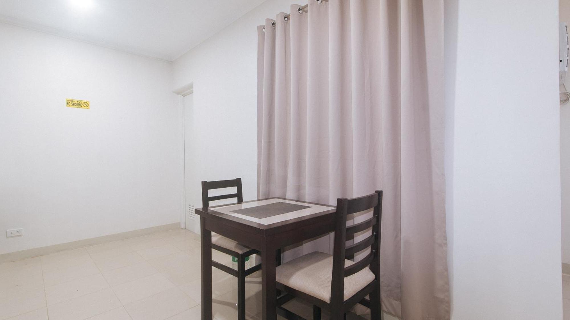Urbanview At Evangelista Street Makati Makati City Bagian luar foto